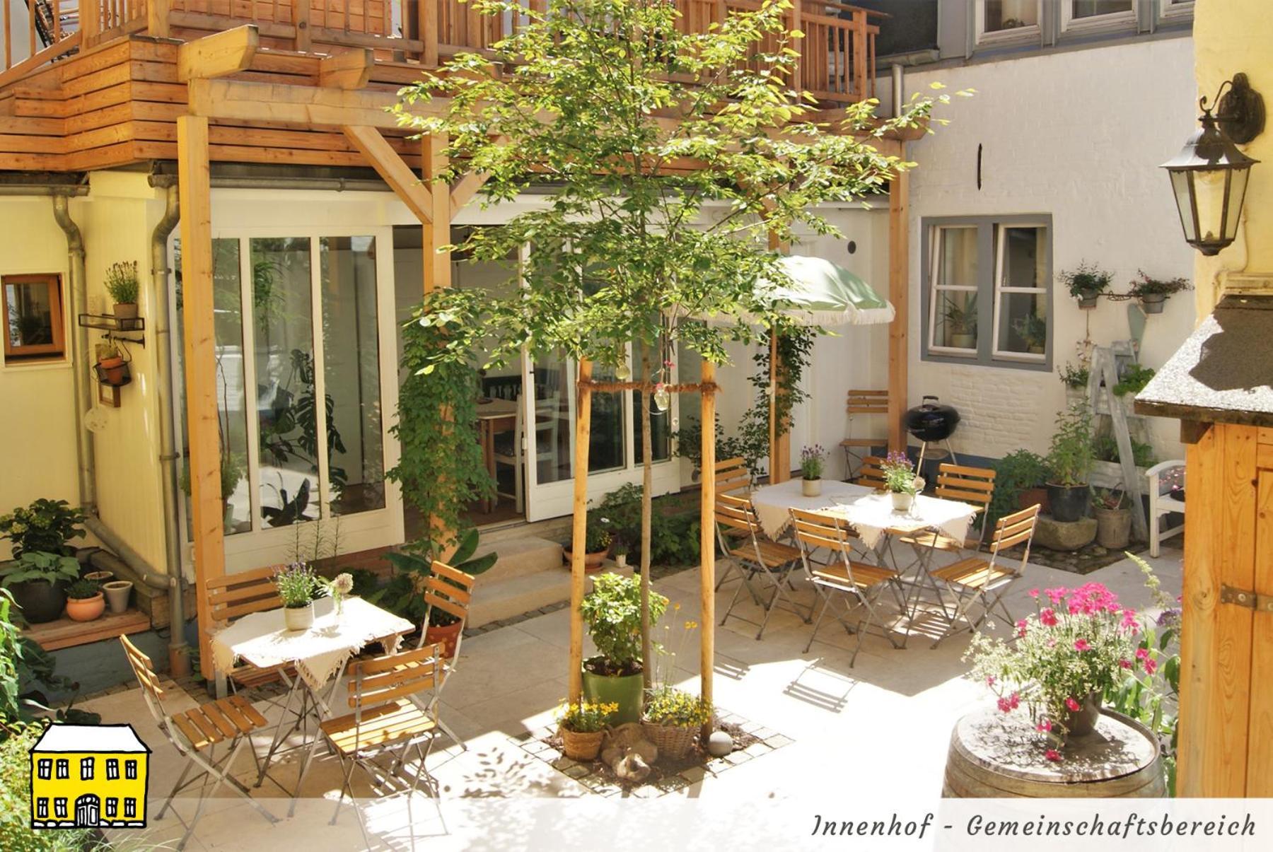 Das Gelbe Haus - Drei Besondere Ferienwohnungen Flensburgo Habitación foto